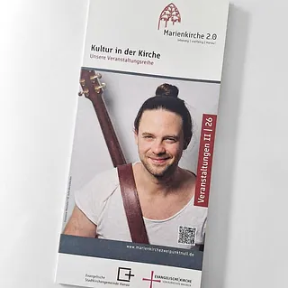 Bild des aktuellen Veranstaltungsflyers der Marienkirche