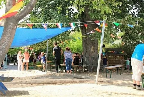 Aussenbereiech Kita